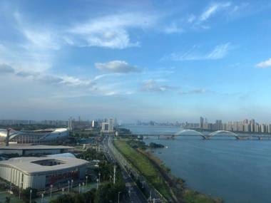 Hanting Hotel Nanchang West Railway Station National Sports Center