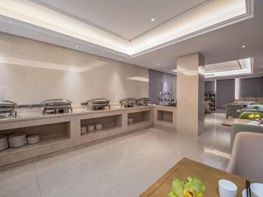 Vienna Hotel Nanchang Shuanggang Metro Station University Town