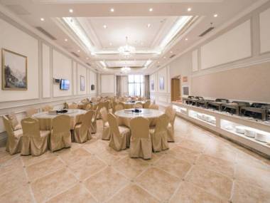 Vienna Hotel Nanchang Xianghu Xiaolan Industrial Park