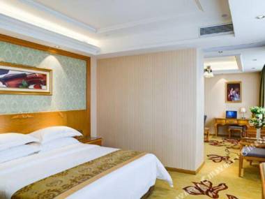 Vienna 3 Best Hotel (Nanchang Qingshan Lake High-tech)