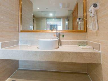 Vienna Hotel (Nanchang New Hongcheng Market Huaqiaocheng)