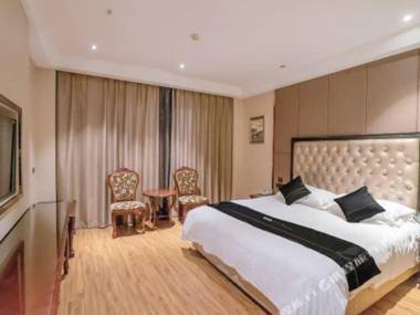 Mingzhu Holiday Hotel