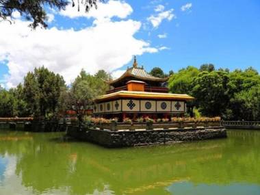 GreenTree Alliance Hotel Lhasa Potala Palace Norbulingka