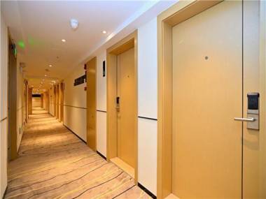 City Comfort Inn Kunming High Speed Railway South Station Yongxin Harvard