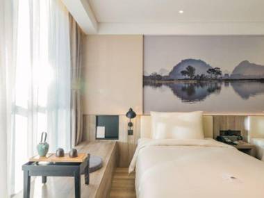 Atour Hotel (Kunming Dashanghui)