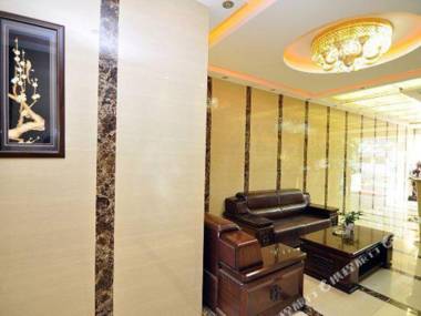 Pod Hotel (Kunming Jinma Bijifang Kunhua Hospital)