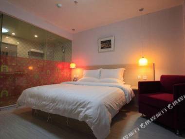 Kunming Traveler's Home Wacangzhuang