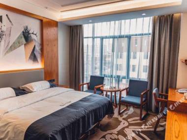 Kunming Qianhui Jiudian