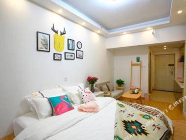 Double 11 Theme Hotel