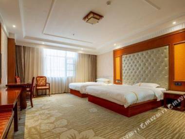 Yunju Hotel