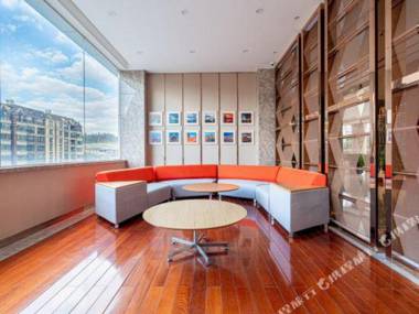 Kun Ming Hua Zhi Cheng Hao Sheng Guo Ji Grand Hotel