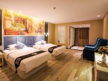 Bainian Shangting Hotel (Jingdezhen High-speed Railway Station)