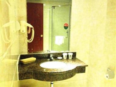 GreenTree Inn Shandong Jinan Suncun New District Express Hotel