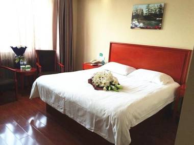 GreenTree Inn Shandong Jinan Suncun New District Express Hotel