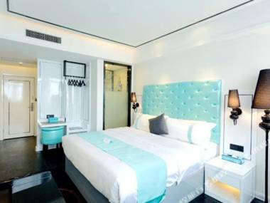 Xana Lite Jinan Railway Station