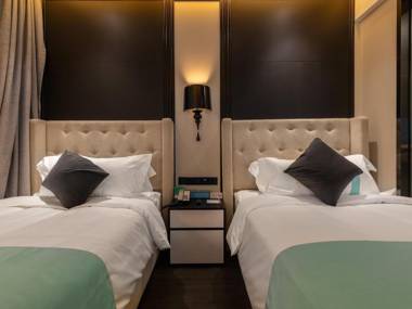 Xana Hotelle·Jinan Hexie Square West Passenger Terminal