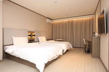 Hanting Hotel (Jinan Nongganyuan Road)