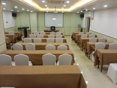 Hanting Hotel Jinan Dikou Road Long Distance Bus Terminal