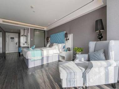 Xana Hotelle(Jinan Zhangqiu railway station Taiwan never Night City store)