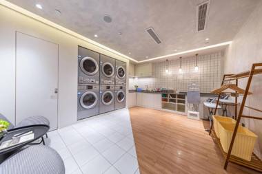 Atour Hotel Jinan Quancheng Plaza Kuanhouli