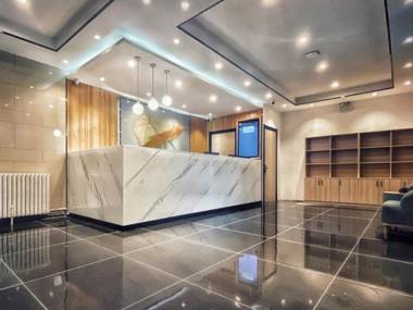 Green Tree Inn Express Jinan Shandong University Honglou Square Impression City