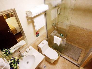 GreenTree Inn ZheJiang JiaXing West ZhongShan Road Vintage Car Building Express Hotel