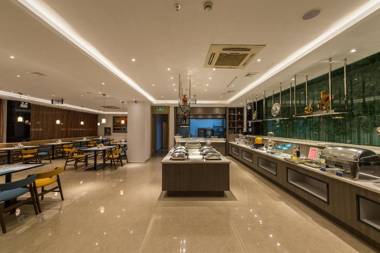 Hanting Hotel Haining Haichang Road Railway Station