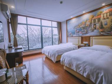 GreenTree Inn Zhejiang Jiaxing Zhapu Jiulong Mountain Express Hotel