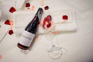 Lavande Hotel Haining Leather City Yintai Branch