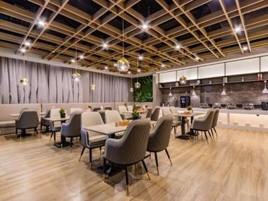 GYA Hotel Jiaxing Haiyan County Changan Nan Road Lishi Square