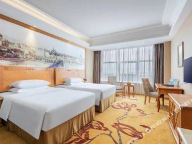 Vienna International Hotel (Jiashan)