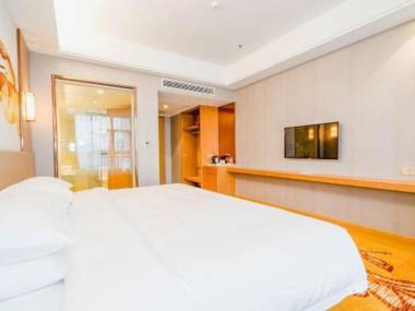 Vienna International Hotel (Jiaxing Longding Wanda Plaza)