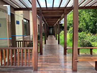 Hanting Hotel Tongxiang Zhenxing Road