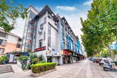 Elan Inn Jiaxing Haiyan Qinjian Nan Road