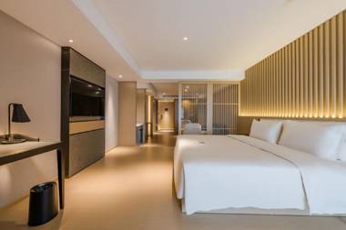 Atour Hotel Jiaxing Pinghu