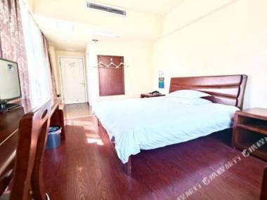 Puyuan Qihonglou Hotel