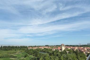 Campanile Huzhou Taihu Lake