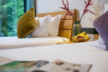 Molian Shanju Apartment