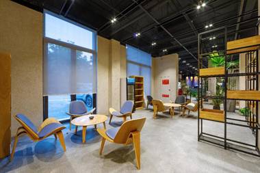 Starway Hotel Anji Avenue