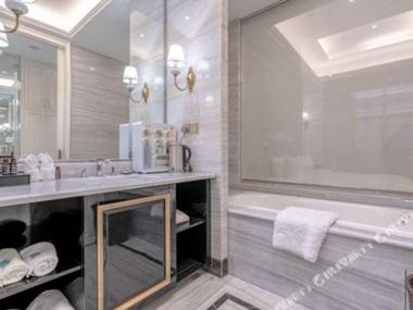 Xinghui Wucheng Hotel (Huzhou Wanda Plaza)