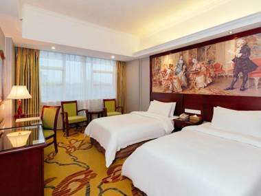 Vienna Hotel Huizhou Huiyang Danshui Road