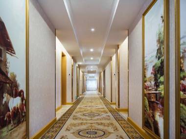 Vienna Hotel Guangdong Huidong Herung Pedestrian Street