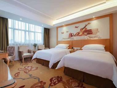 Vienna Hotel Guangdong Huiyang Qiuchang Yingbin Road