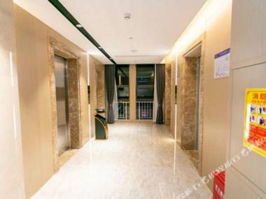 Lavande Hotel (Dayawan store Huizhou South Railway Station)