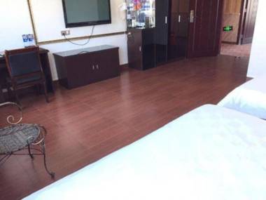 Fuyue Business Hotel