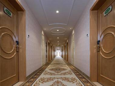 Vienna Hotel Inner Mongolia Hohhot Railway Station Gongzhufu Metro Station