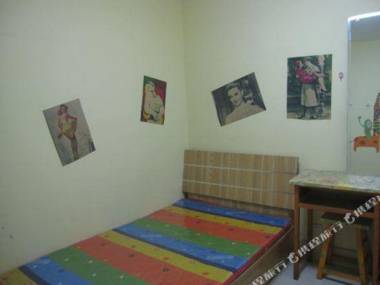 Hu He Hao Te HohhotQing Cheng Qing Nian Lu She