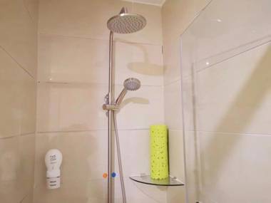 7 Days Premium·Heze Railway Station