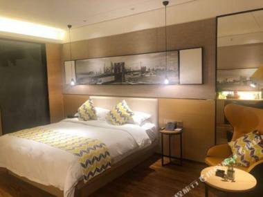 Jiayi Hotel (Heze Danyang Overpass)