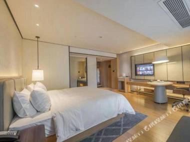 Bo Jue Holiday Inn (Shuanggang)